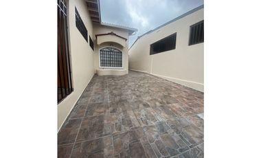 ✅  ✨Espaciosa casa de 4R en Villa Lucre-Alquiler-A.A