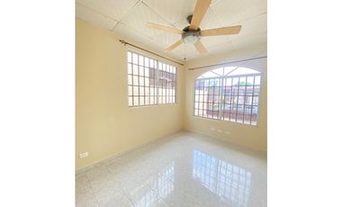 ✅  ✨Espaciosa casa de 4R en Villa Lucre-Alquiler-A.A