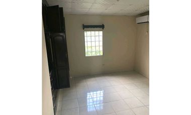 ALQUILER DE CASA EN BUGABA 3R CERCADA