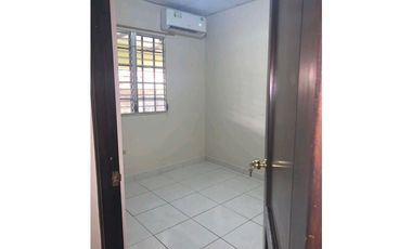 ALQUILER DE CASA EN BUGABA 3R CERCADA