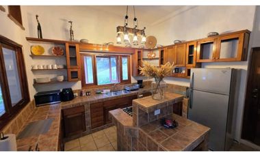 SE VENDE CASA EN CHAME SORA ALTOS DEL MARIA 3 HABITACION CON PISCINA