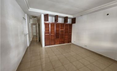 Espaciosa Casa en La Alameda