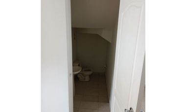 VENTA DE CASA EN PH VERSALLES, JUAN DIAZ (25)