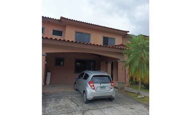 VENTA DE CASA EN PH VERSALLES, JUAN DIAZ (25)
