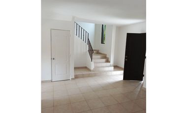 VENTA DE CASA EN PH VERSALLES, JUAN DIAZ (25)