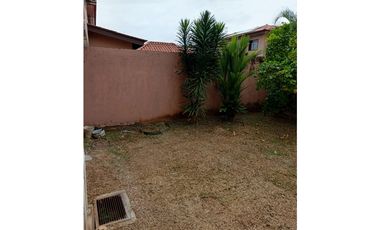 VENTA DE CASA EN PH VERSALLES, JUAN DIAZ (25)