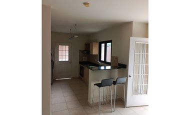 VENTA DE CASA EN PH VERSALLES, JUAN DIAZ (25)