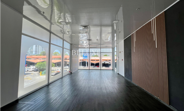 ALQUILER DE LOCAL COMERCIAL EN STAR PLAZA, COSTA DEL ESTE (7)