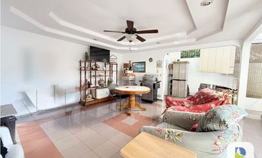 Venta de casa en La Alameda
