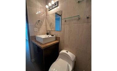 APARTAMENTO AMOBLADO EN ALQUILER CERCA DEL METRO 12 DE OCTUBRE