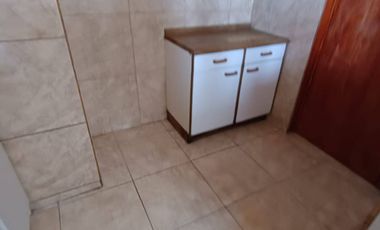 Se arrienda propiedad ideal para oficina, en Av. Huaytiquina, Calama.