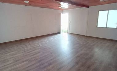 Se arrienda propiedad ideal para oficina, en Av. Huaytiquina, Calama.