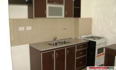 ALQUILER TRIPLEX de 3 dormitorios c/ estacionamiento en Monte Grande