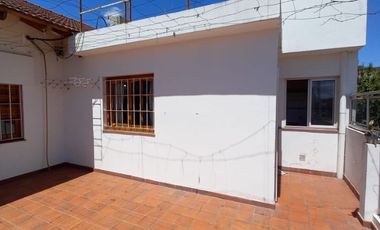 Departamento Tipo Casa en alquiler en Merlo Norte