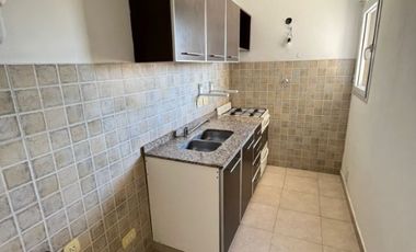 Departamento en alquiler en Castelar Norte