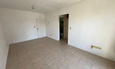 Departamento en alquiler en Castelar Norte