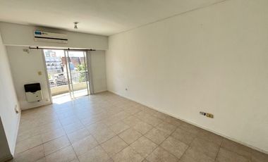 Departamento en alquiler en Castelar Norte