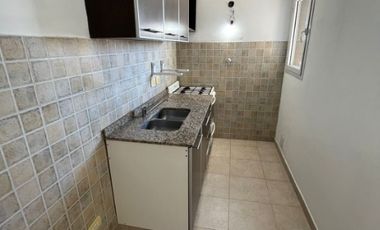 Departamento en alquiler en Castelar Norte