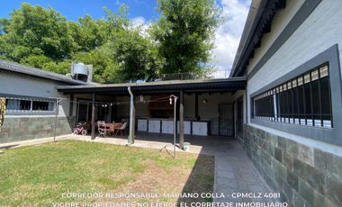 Casa en venta c/ cochera en Burzaco