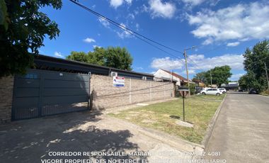 Casa en venta c/ cochera en Burzaco