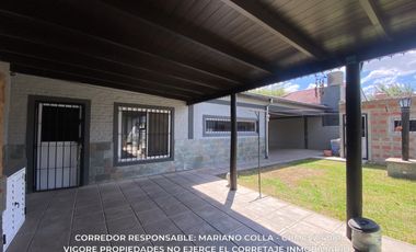 Casa en venta c/ cochera en Burzaco