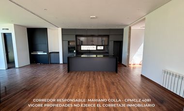 Casa en venta c/ cochera en Lagos de Canning