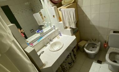 Casa con Departamento en venta en Moron Norte