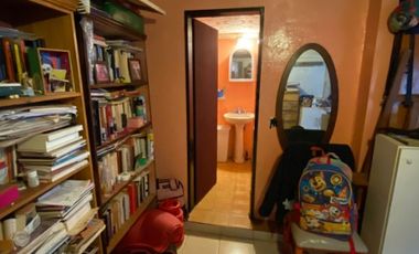 Casa con Departamento en venta en Moron Norte