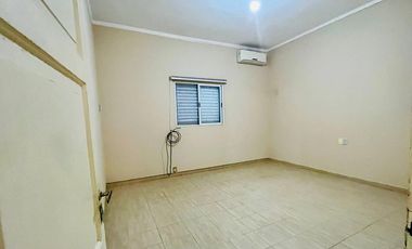 Casa interna NO PH en Barrio Sur. Amplio patio