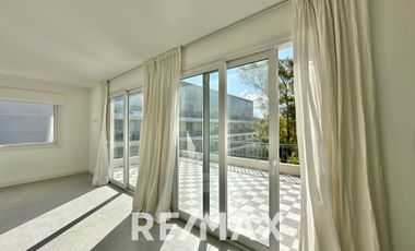 VENTA DPTO LOFT 2AMB 3ER UF29 A ESTRENAR SARAVI V.