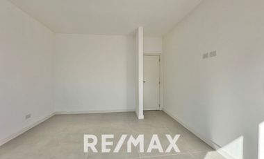VENTA DPTO LOFT 2AMB 3ER UF29 A ESTRENAR SARAVI V.