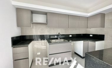 VENTA DPTO LOFT 2AMB 3ER UF29 A ESTRENAR SARAVI V.