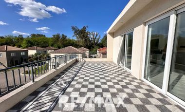 VENTA DPTO LOFT 2AMB 3ER UF29 A ESTRENAR SARAVI V.