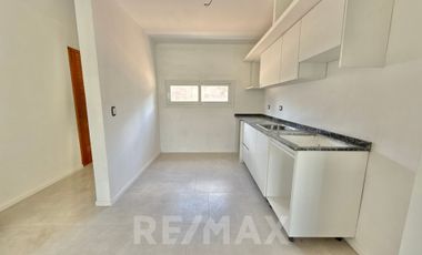 VENTA DPTO 3AMB 2DO UF80 ED.E A ESTRENAR SARAVI V.