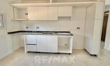 VENTA DPTO 3AMB 2DO UF80 ED.E A ESTRENAR SARAVI V.