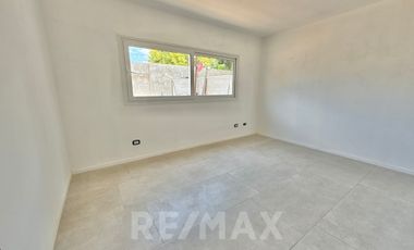 VENTA DPTO 3AMB 2DO UF80 ED.E A ESTRENAR SARAVI V.