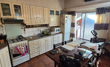 VENTA CASA EN LANUS 5 AMB. OPORTUNIDAD