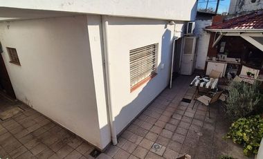 VENTA CASA EN LANUS 5 AMB. OPORTUNIDAD