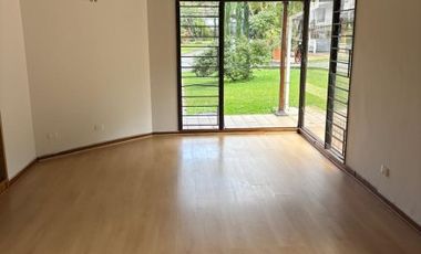 Casa en Arriendo Ubicado en Envigado Codigo 1298