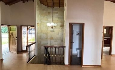 Casa en Arriendo Ubicado en Envigado Codigo 1298