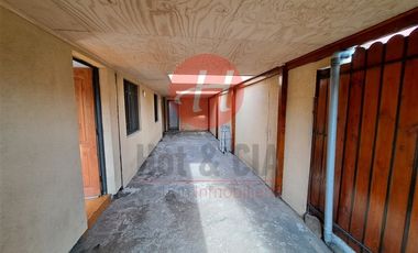 Casa en Venta en Roberto Fulton