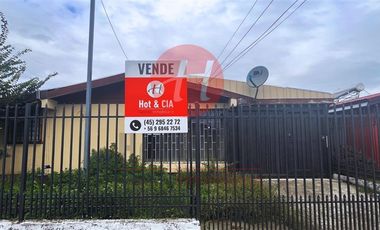 Casa en Venta en Roberto Fulton