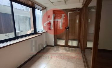 Oficina en Arriendo en Galeria Fourcade
