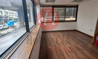 Oficina en Arriendo en Galeria Fourcade