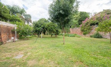 Venta Casa Rincón a 1 cuadra de la Plaza