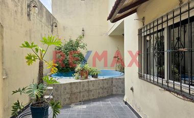 CASA 5 AMB VENTA AVELLANEDA PILETA QUINCHO TIPO PH