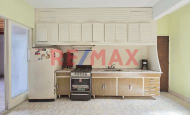 CASA 5 AMB VENTA AVELLANEDA PILETA QUINCHO TIPO PH