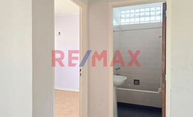 CASA 5 AMB VENTA AVELLANEDA PILETA QUINCHO TIPO PH