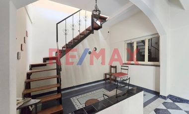 CASA 5 AMB VENTA AVELLANEDA PILETA QUINCHO TIPO PH