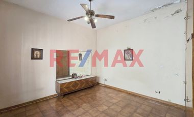 CASA 5 AMB VENTA AVELLANEDA PILETA QUINCHO TIPO PH